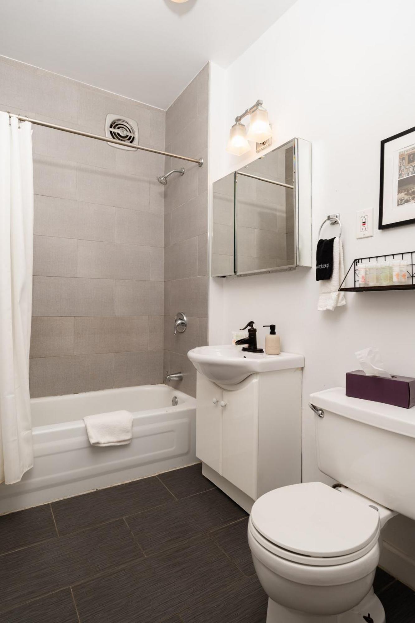 Ukrainian Village 2Br Modern Apartment D2 시카고 외부 사진